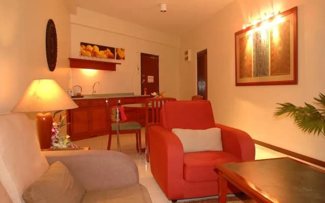Rainbow Paradise Beach Resort - photo 2