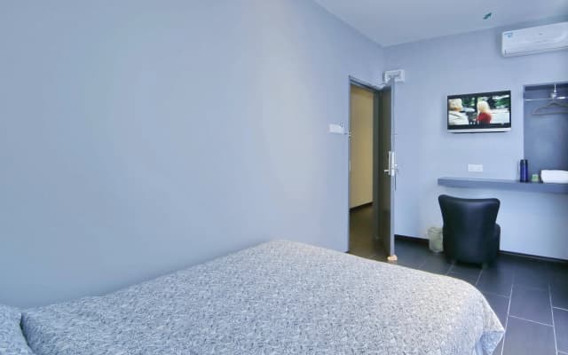 My Dream Hotel - photo 2