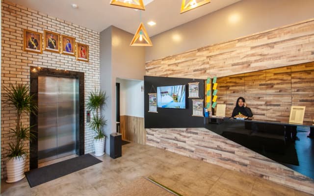 Bzz Hotel - photo 2