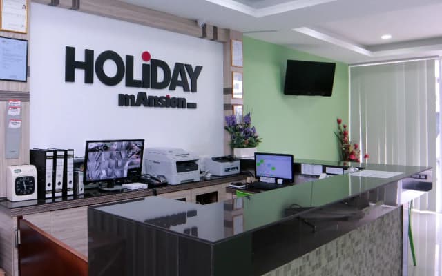 OYO 44054 Holiday Mansion Inn - photo 2