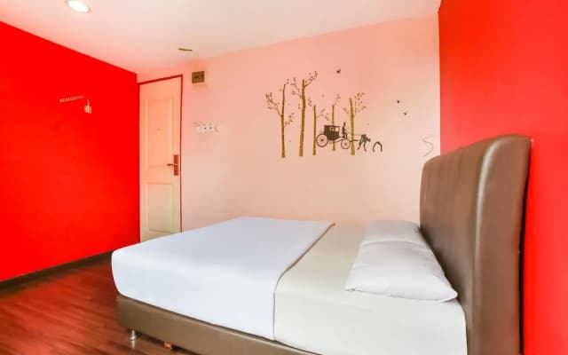 1st Inn Hotel by OYO Rooms - photo 3