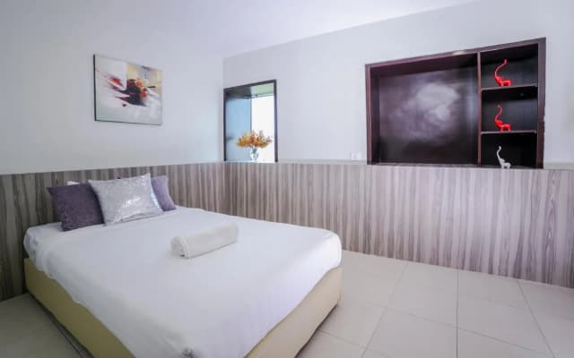 Super OYO Capital O 90545 Ho Hotel - photo 5