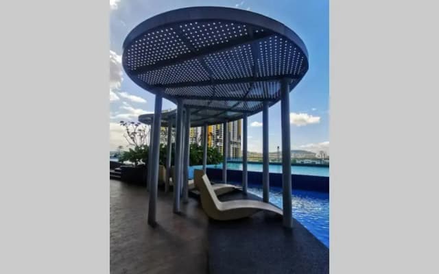 Symphony Tower Studio #2 with balcony - photo 5