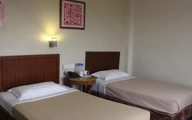 Floral Hotel - photo 2