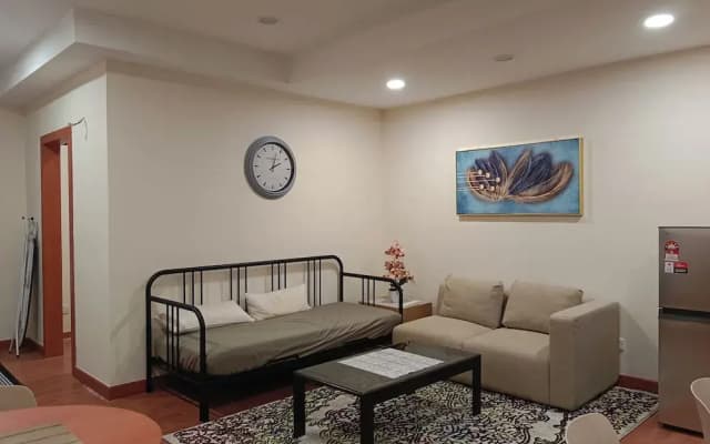 Maytower Apartment - photo 5
