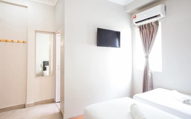 Moment Hotel - photo 3