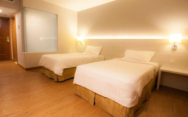 Hotel Malaysia - photo 3