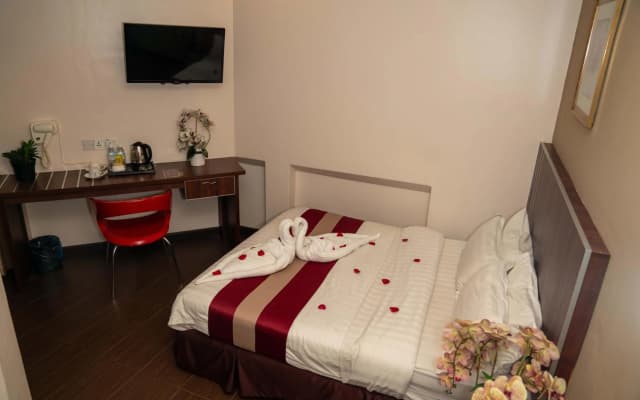 Hotel Eastana - photo 3