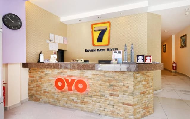 OYO 635 Seven Days Hotel - photo 2