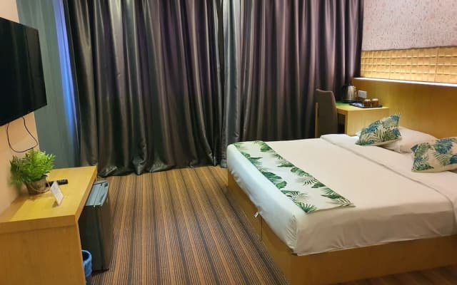 Grandeur Hotel and Spa - photo 4
