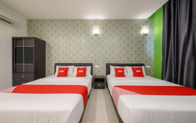 OYO 89497 Dream Nur Hotel - photo 4