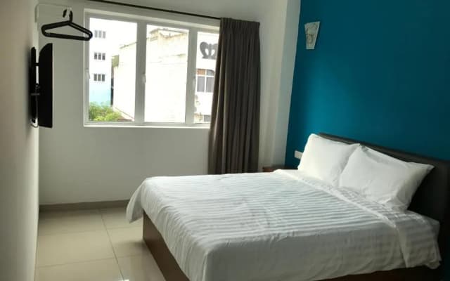 Brezza Hotel Sitiawan - photo 4