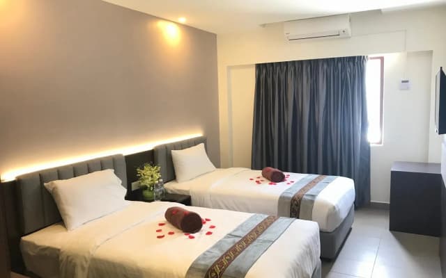 MQ Hotel - photo 5