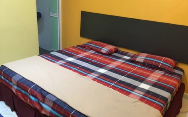 Golden Homestay Batu Pahat - photo 2