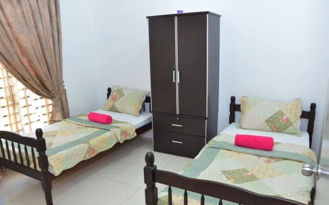 Nur Banglo Homestay Port Dickson - photo 5