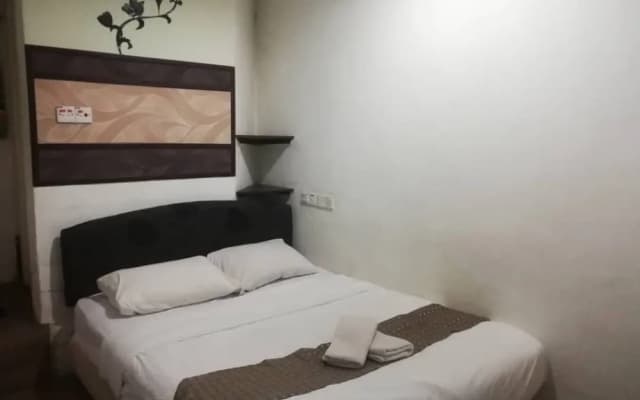 CranesBill Hotel - photo 4