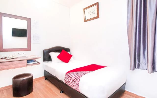 OYO 698 Hotel Sepang at Dengkil - photo 5