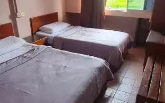 East Coast hotel - photo 2