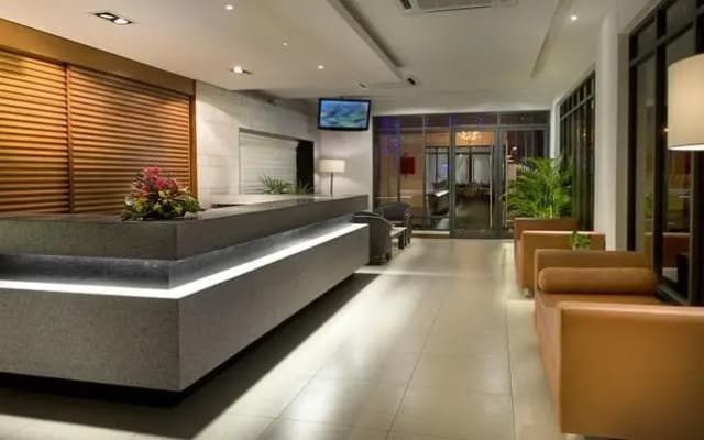 Gloria Swiss Hotel & Apartment Sandakan - photo 2