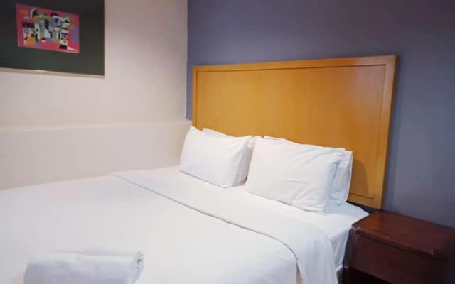 Golden Court Hotel @ Taman Pelangi - photo 5