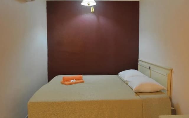 Zainas Impiana Inn - photo 5