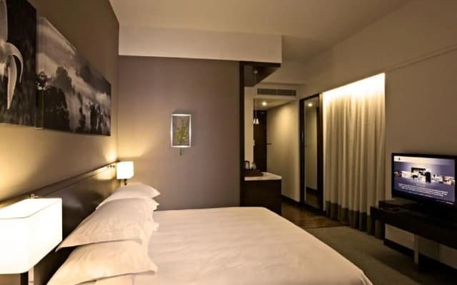 GTower Hotel - photo 3