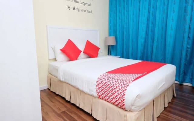 OYO 762 TY Hotel - photo 2