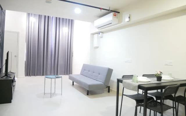 Tamarind Suites by Elite Stay - photo 3