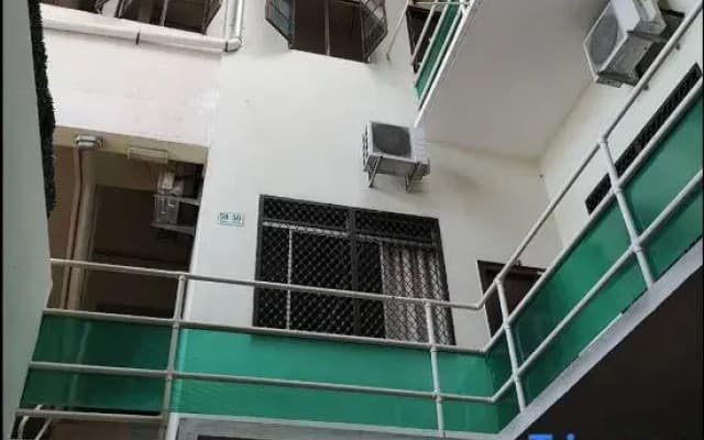 White House Hotel Kluang - photo 2