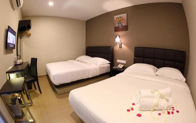 GL Hotel - photo 5