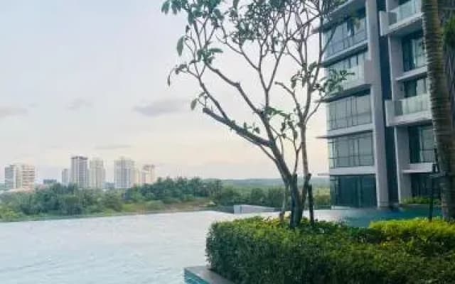 Grand Medini Suites by RR JBcity - photo 3