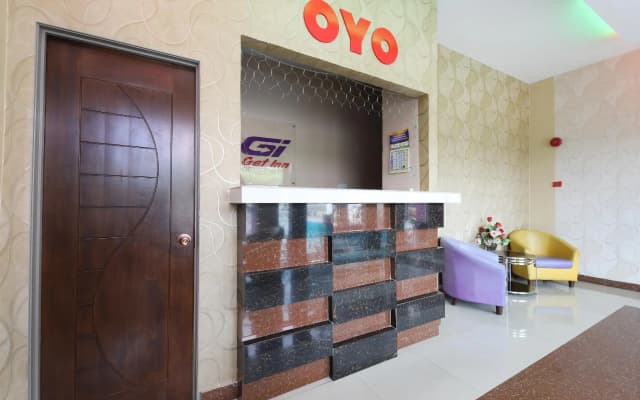 OYO 1043 Get Inn Hotel Sendayan - photo 2