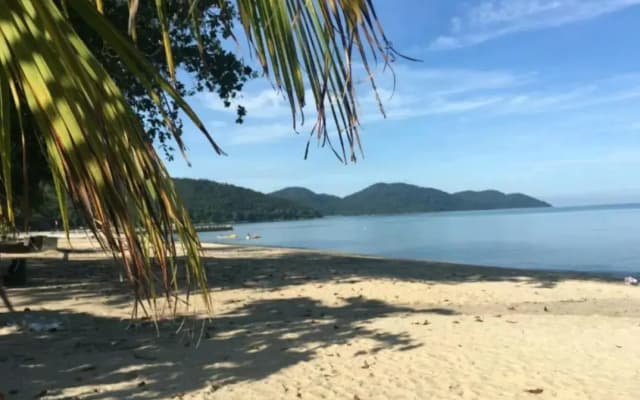 VIP Seaview Resort Batu Ferringhi 2104 - 2 Rooms - photo 5