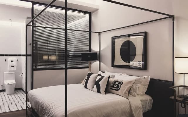 M Boutique Station 18 - photo 3
