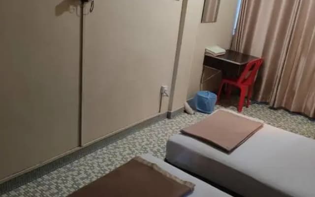 Marina Hotel Kemaman - photo 3