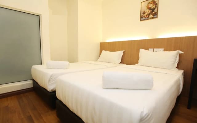 Place2Stay @ The Mines - photo 3