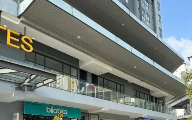 Neu Suites 2BR, Near KLCC, TRX, Gleneagles Hosp, Ampang Puteri Hosp - photo 3