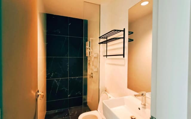 (New) Georgetown Execuite 2BR Homestay Suite@10pax - photo 4