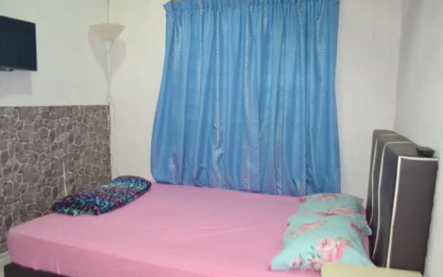 SPOT ON 89821 Batu Maung Sempoi Inn And Cafe - photo 3