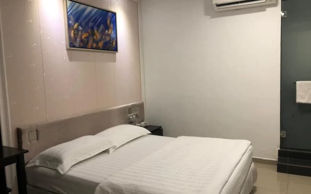 M Design Hotel Seri Kembangan - photo 5