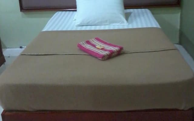 Haliman Guest House - photo 5