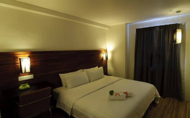 T Hotel Tandop - photo 3