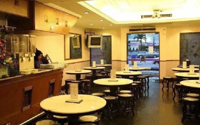 Selesa Inn Kuala Lumpur - photo 3