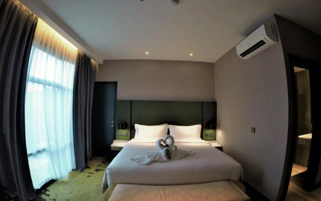 King Park Hotel Kota Kinabalu - photo 3