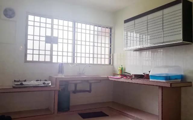 HP klebang t asek home shoplot 1st floor 6 pax wifi - photo 4