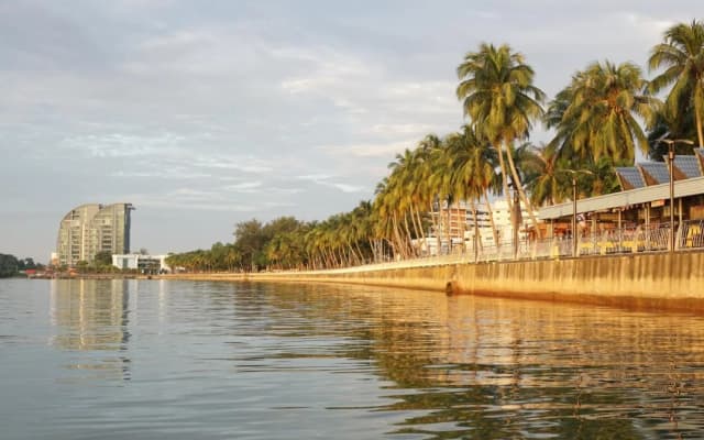 Alor Akar Homestay - photo 3