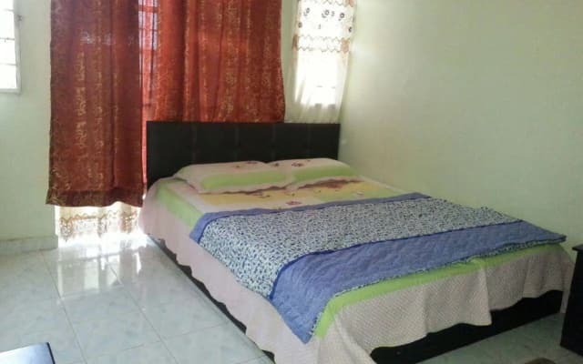 Faiq Guesthouse - photo 2