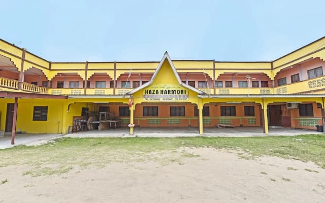 Haza Harmoni Guesthouse by OYO Rooms - photo 2