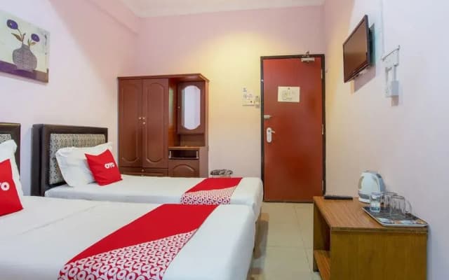 OYO 89782 Ranau City Inn - photo 4