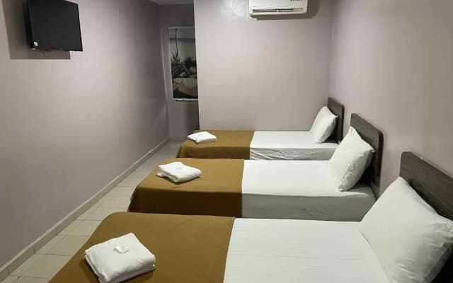 OYO 91119 Hotel D Lima Inn - photo 4